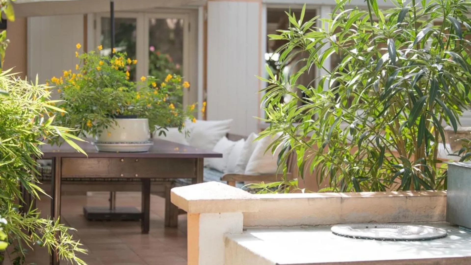 Spacious Apartment In Σαιντ-Μαξίμ