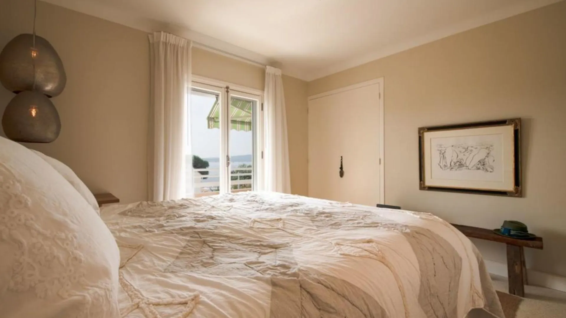 Spacious Apartment In Sainte-Maxime